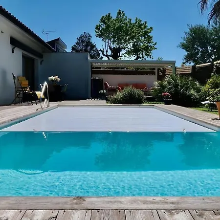 Piscine Chauffee & Jacuzzi Вилла *